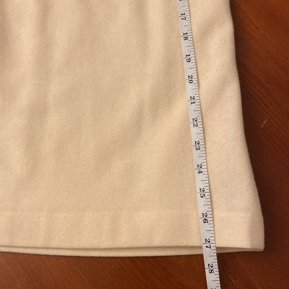 Vintage Classic of Boston Pencil Skirt 
Buttermilk Yellow Pockets Wool Medium - Picture 8 of 8